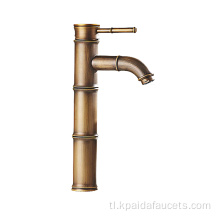 Solong hawakan ng waterfall basin faucet